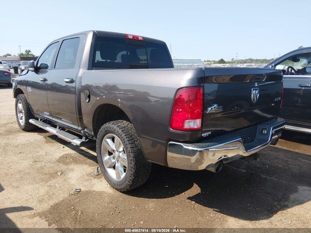 2017 Ram 1500 Big Horn  4x4 5'7 Box მანქანა იყიდება აუქციონზე, vin: 3C6RR7LT1HG633200, აუქციონის ნომერი: 45837414