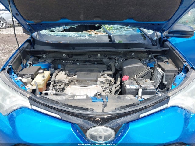 Aukcja sprzedaży 2017 Toyota Rav4 Le, vin: JTMBFREV5HJ704541, numer aukcji: 45837425