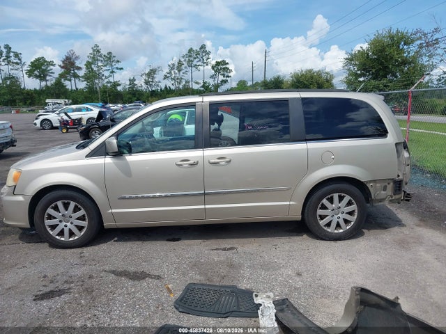 45837428 :رقم المزاد ، 2C4RC1BG0DR745227 vin ، 2013 Chrysler Town & Country Touring مزاد بيع