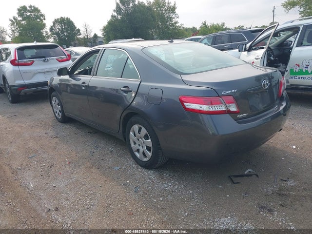 45837443 :رقم المزاد ، 4T4BF3EK8BR173295 vin ، 2011 Toyota Camry Le مزاد بيع