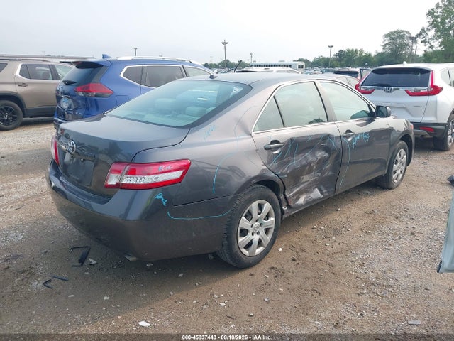 45837443 :رقم المزاد ، 4T4BF3EK8BR173295 vin ، 2011 Toyota Camry Le مزاد بيع