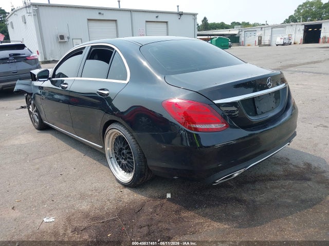 Auction sale of the 2015 Mercedes-benz C 300 4matic, vin: 55SWF4KB1FU022371, lot number: 45837451