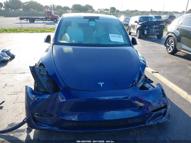 45837500 :رقم المزاد ، 7SAYGDEE9NF515813 vin ، 2022 Tesla Model Y Long Range Dual Motor All-wheel Drive مزاد بيع