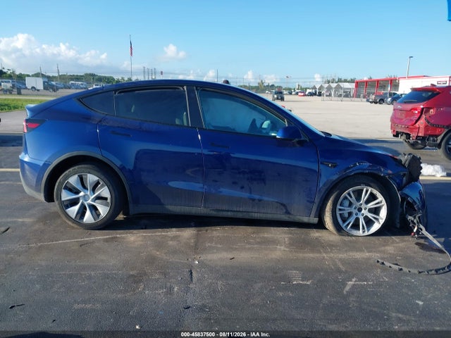 45837500 :رقم المزاد ، 7SAYGDEE9NF515813 vin ، 2022 Tesla Model Y Long Range Dual Motor All-wheel Drive مزاد بيع