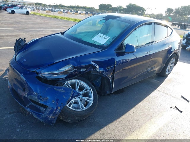45837500 :رقم المزاد ، 7SAYGDEE9NF515813 vin ، 2022 Tesla Model Y Long Range Dual Motor All-wheel Drive مزاد بيع