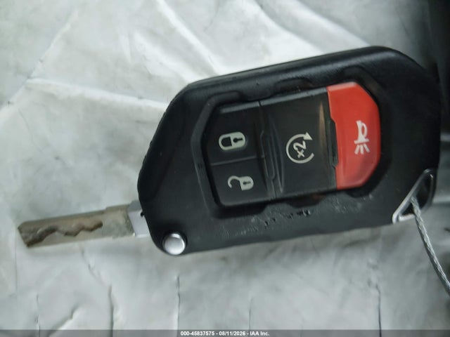 Продажа на аукционе авто 2019 Jeep Wrangler Unlimited Sport S 4x4, vin: 1C4HJXDN5KW652174, номер лота: 45837575
