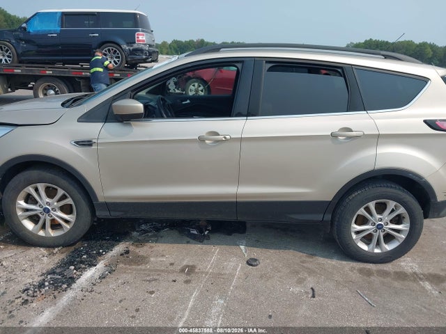 Aukcja sprzedaży 2018 Ford Escape Se, vin: 1FMCU9GDXJUB10722, numer aukcji: 45837588