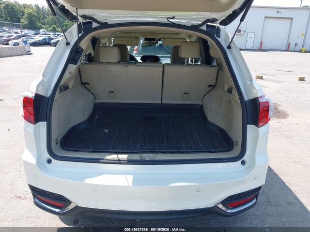 2017 Acura Rdx Advance Package მანქანა იყიდება აუქციონზე, vin: 5J8TB3H70HL021582, აუქციონის ნომერი: 45837596