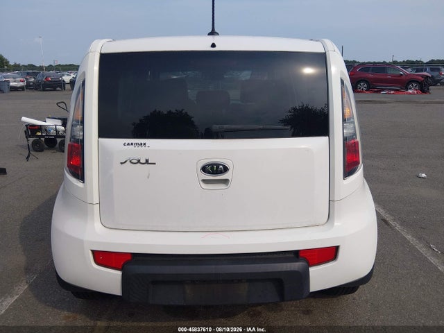 2011 Kia Soul + მანქანა იყიდება აუქციონზე, vin: KNDJT2A22B7706985, აუქციონის ნომერი: 45837610