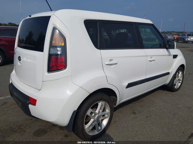 2011 Kia Soul + მანქანა იყიდება აუქციონზე, vin: KNDJT2A22B7706985, აუქციონის ნომერი: 45837610