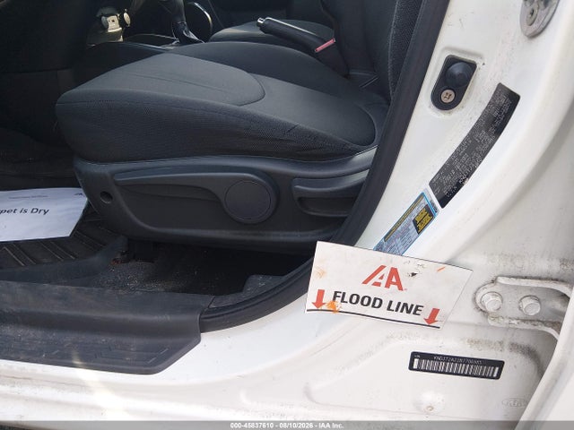 2011 Kia Soul + მანქანა იყიდება აუქციონზე, vin: KNDJT2A22B7706985, აუქციონის ნომერი: 45837610