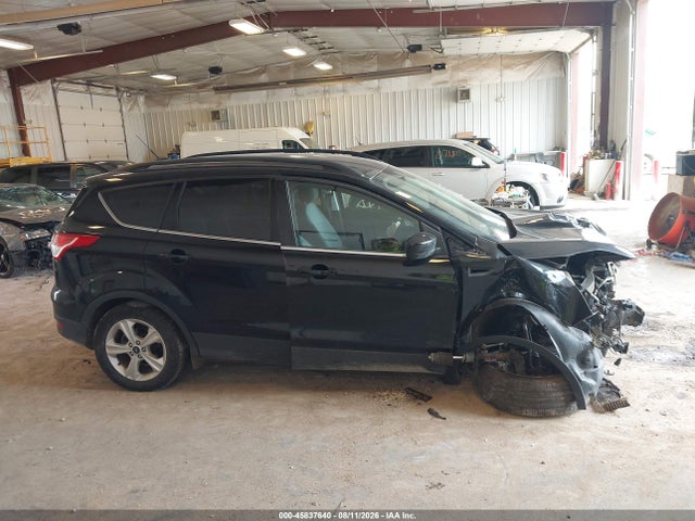 45837640 :رقم المزاد ، 1FMCU0GX5GUC09169 vin ، 2016 Ford Escape Se مزاد بيع