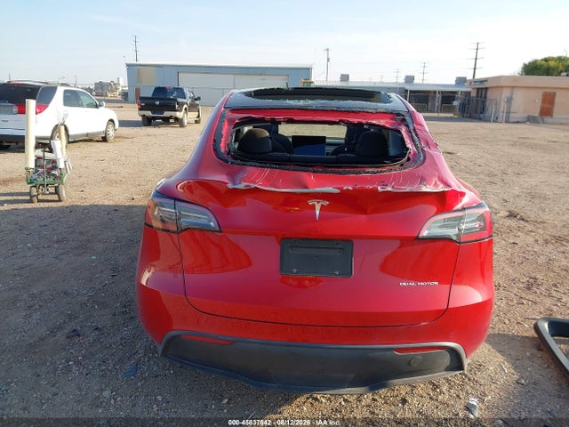 Auction sale of the 2021 Tesla Model Y Long Range Dual Motor All-wheel Drive, vin: 5YJYGDEE1MF234388, lot number: 45837642