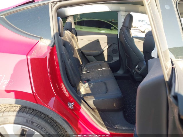 Auction sale of the 2021 Tesla Model Y Long Range Dual Motor All-wheel Drive, vin: 5YJYGDEE1MF234388, lot number: 45837642