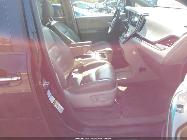 Toyota Sienna Xle 7 Passenger 2015 5TDDK3DCXFS097974 Image 5