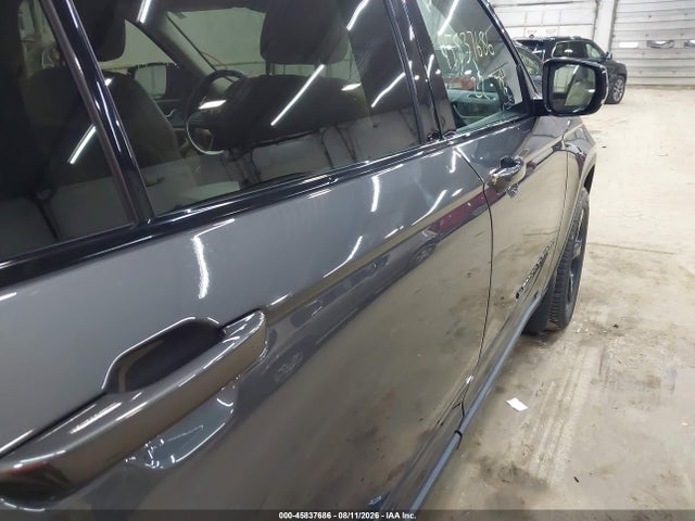 Продажа на аукционе авто 2022 Jeep Grand Cherokee L Limited 4x4, vin: 1C4RJKBG5N8577383, номер лота: 45837686
