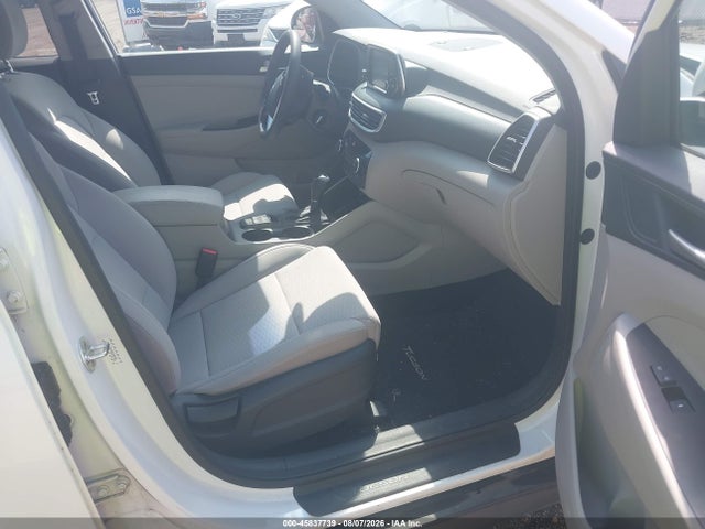 45837739 :رقم المزاد ، KM8J23A40MU289361 vin ، 2021 Hyundai Tucson Se مزاد بيع