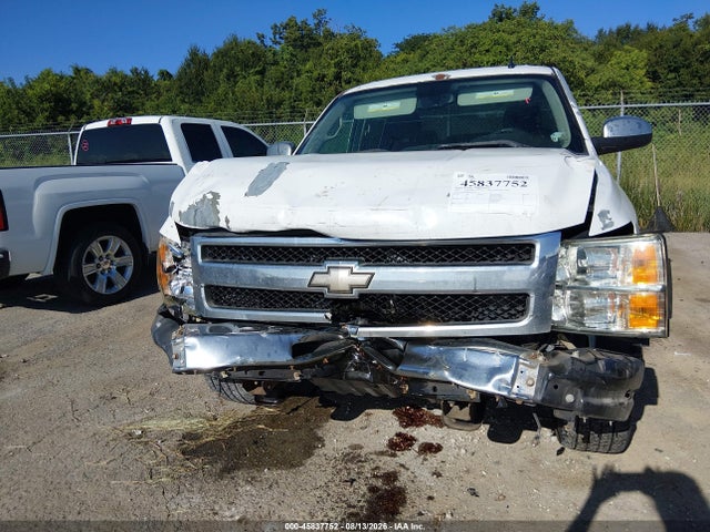 45837752 :رقم المزاد ، 3GCPCSE08BG327531 vin ، 2011 Chevrolet Silverado 1500 Lt مزاد بيع