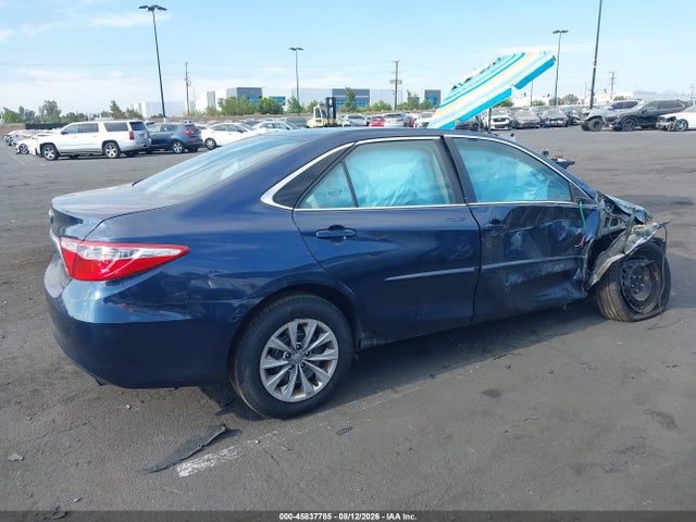 45837785 :رقم المزاد ، 4T4BF1FK6GR562351 vin ، 2016 Toyota Camry Le مزاد بيع