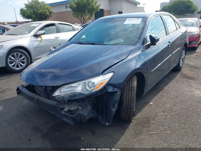 45837785 :رقم المزاد ، 4T4BF1FK6GR562351 vin ، 2016 Toyota Camry Le مزاد بيع