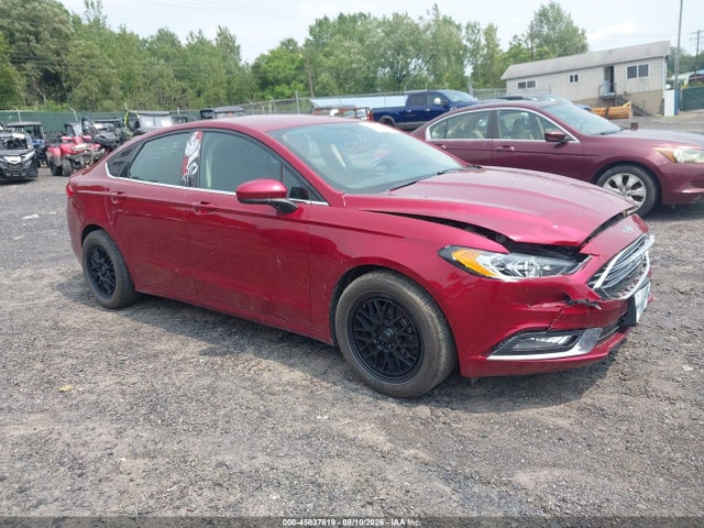 45837819 :رقم المزاد ، 3FA6P0G74HR107255 vin ، 2017 Ford Fusion S مزاد بيع