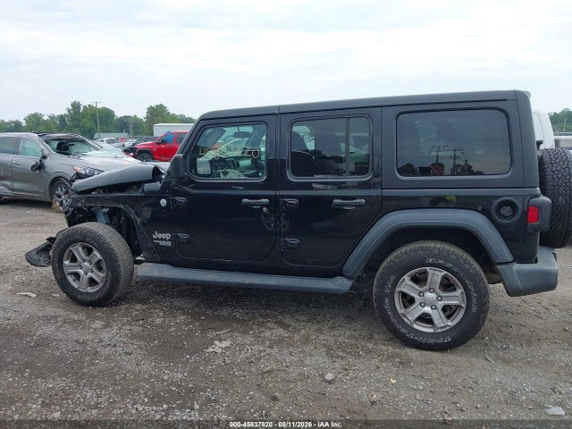 45837820 :رقم المزاد ، 1C4HJXDG2JW304297 vin ، 2018 Jeep Wrangler Unlimited Sport S 4x4 مزاد بيع