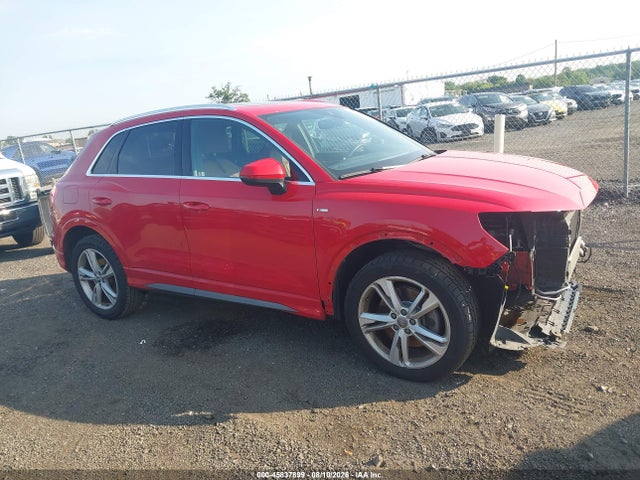 Продаж на аукціоні авто 2020 Audi Q3 Premium Plus 45 Tfsi S Line Quattro Tiptronic, vin: WA1EECF31L1007915, номер лоту: 45837899