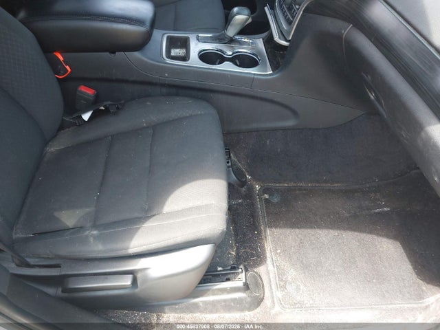 2019 Jeep Grand Cherokee Laredo E 4x4 მანქანა იყიდება აუქციონზე, vin: 1C4RJFAG4KC527723, აუქციონის ნომერი: 45837908