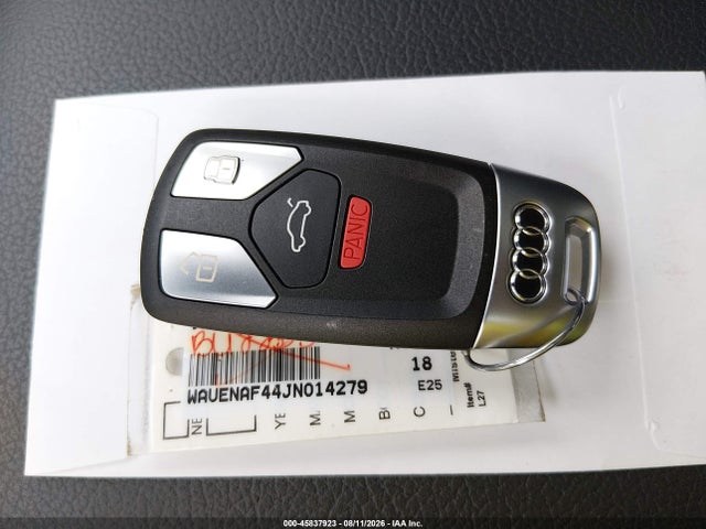 45837923 :رقم المزاد ، WAUENAF44JN014279 vin ، 2018 Audi A4 2.0t Premium/2.0t Tech Premium مزاد بيع