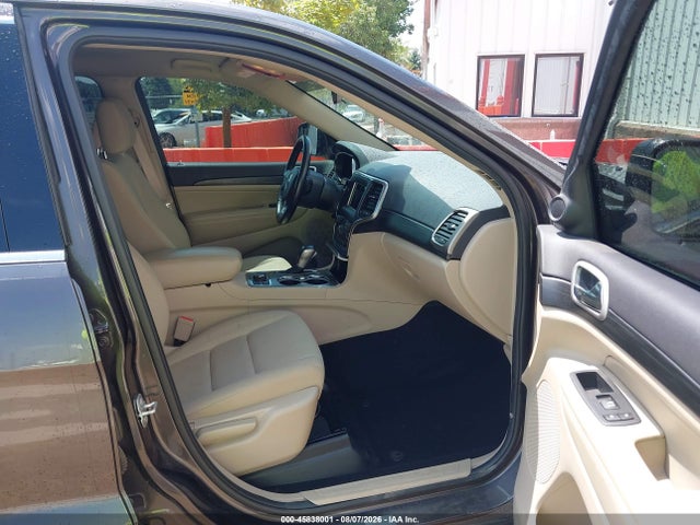 Продажа на аукционе авто 2020 Jeep Grand Cherokee Laredo E 4x4, vin: 1C4RJFAG6LC302432, номер лота: 45838001