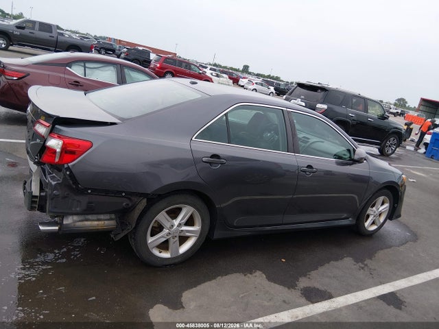 2013 Toyota Camry Se მანქანა იყიდება აუქციონზე, vin: 4T1BF1FKXDU215160, აუქციონის ნომერი: 45838005