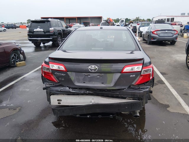 2013 Toyota Camry Se მანქანა იყიდება აუქციონზე, vin: 4T1BF1FKXDU215160, აუქციონის ნომერი: 45838005