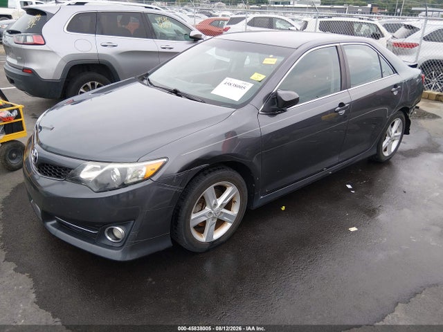 2013 Toyota Camry Se მანქანა იყიდება აუქციონზე, vin: 4T1BF1FKXDU215160, აუქციონის ნომერი: 45838005