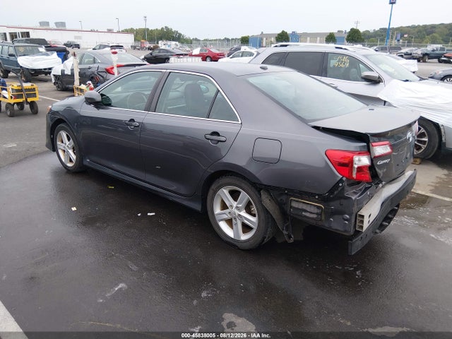 2013 Toyota Camry Se მანქანა იყიდება აუქციონზე, vin: 4T1BF1FKXDU215160, აუქციონის ნომერი: 45838005