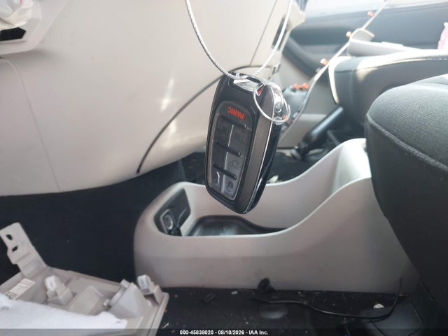 45838020 :رقم المزاد ، 2C4RC1CG3PR568160 vin ، 2023 Chrysler Voyager Lx مزاد بيع