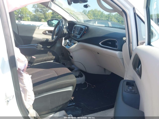 45838020 :رقم المزاد ، 2C4RC1CG3PR568160 vin ، 2023 Chrysler Voyager Lx مزاد بيع
