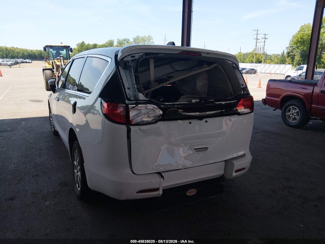 45838020 :رقم المزاد ، 2C4RC1CG3PR568160 vin ، 2023 Chrysler Voyager Lx مزاد بيع