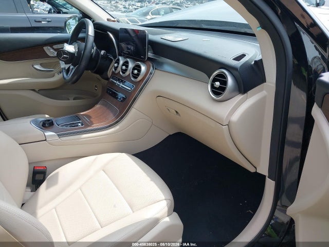 Продаж на аукціоні авто 2022 Mercedes-benz Glc 300 4matic Suv, vin: W1N0G8EB5NG118735, номер лоту: 45838025