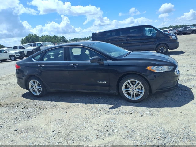 2018 Ford Fusion Hybrid S მანქანა იყიდება აუქციონზე, vin: 3FA6P0UU8JR271611, აუქციონის ნომერი: 45838029