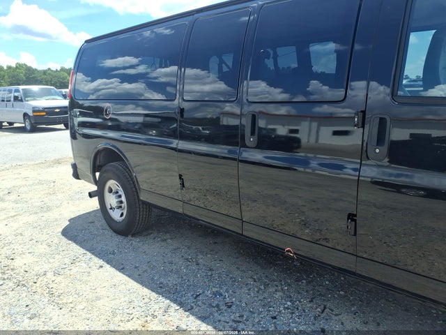 Продажа на аукционе авто 2019 Chevrolet Express 3500 Ls, vin: 1GAZGNFG9K1274601, номер лота: 45838054