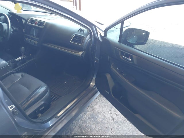 2015 Subaru Legacy 2.5i Limited მანქანა იყიდება აუქციონზე, vin: 4S3BNAL6XF3025978, აუქციონის ნომერი: 45838064