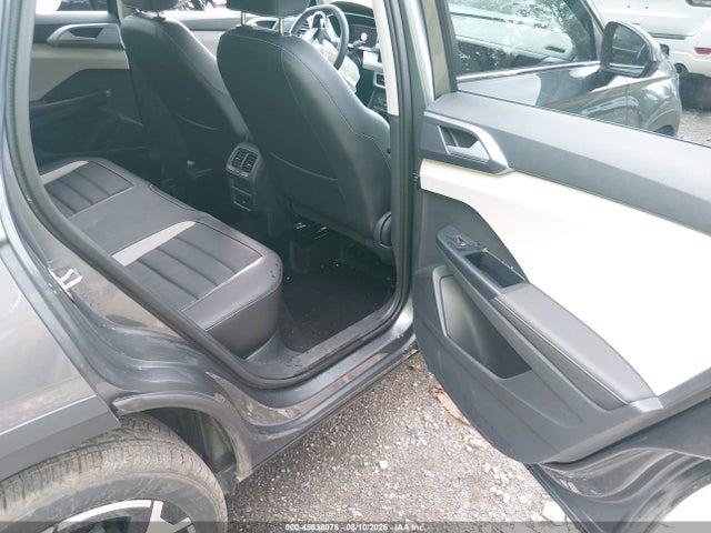 2025 Volkswagen Taos 1.5t Sel მანქანა იყიდება აუქციონზე, vin: 3VV4C7B2XSM021519, აუქციონის ნომერი: 45838078
