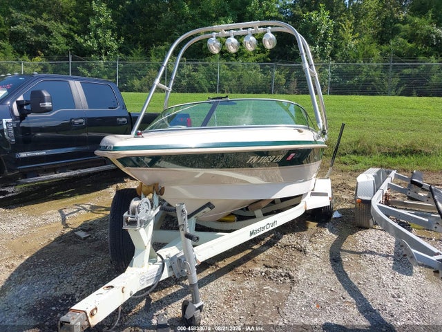 Продаж на аукціоні авто 1999 Mastercraft 190, vin: MBCJAHN3C999, номер лоту: 45838079