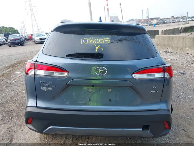 2024 Toyota Corolla Cross Le მანქანა იყიდება აუქციონზე, vin: 7MUCAABG8RV108005, აუქციონის ნომერი: 45838084