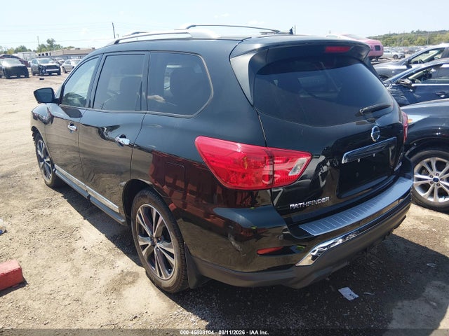 Продажа на аукционе авто 2017 Nissan Pathfinder Platinum, vin: 5N1DR2MN1HC615932, номер лота: 45838104