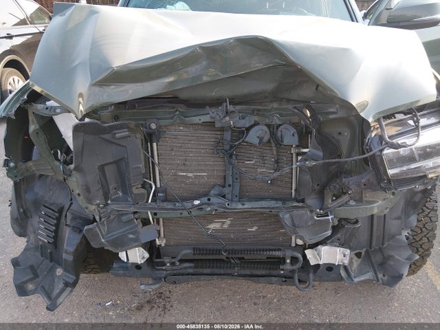 Продаж на аукціоні авто 2021 Toyota Tacoma Trd Off-road, vin: 3TMCZ5AN6MM445467, номер лоту: 45838135
