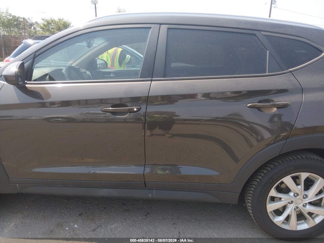 Продажа на аукционе авто 2020 Hyundai Tucson Value, vin: KM8J3CA4XLU089180, номер лота: 45838142