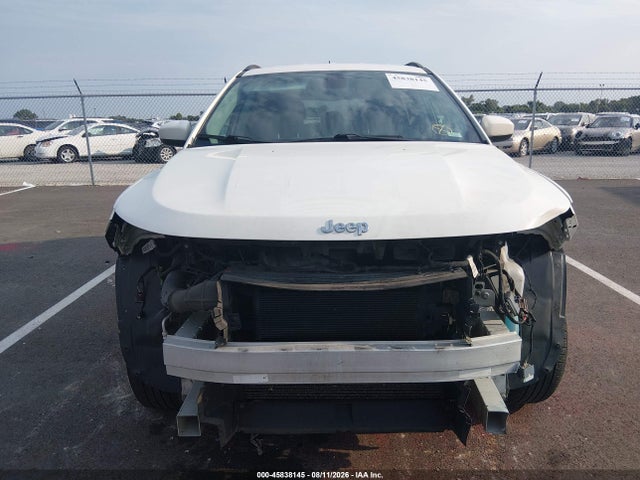 2018 Jeep Compass Latitude 4x4 მანქანა იყიდება აუქციონზე, vin: 3C4NJDBB3JT435009, აუქციონის ნომერი: 45838145