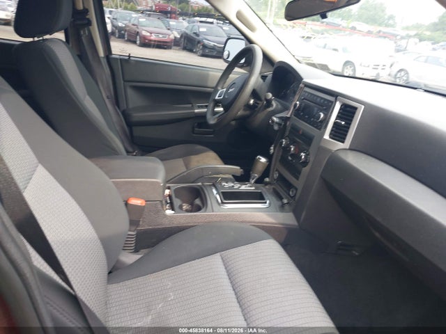 2008 Jeep Grand Cherokee Laredo მანქანა იყიდება აუქციონზე, vin: 1J8GR48K18C179833, აუქციონის ნომერი: 45838164