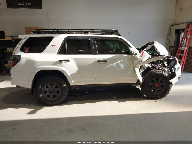 2018 Toyota 4runner Trd Off Road Premium მანქანა იყიდება აუქციონზე, vin: JTEBU5JR4J5593191, აუქციონის ნომერი: 45838195